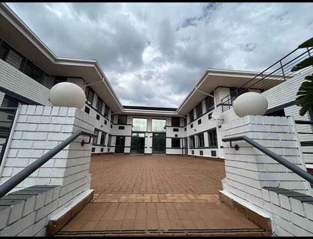563M² OFFICE TO LET IN RIVONIA